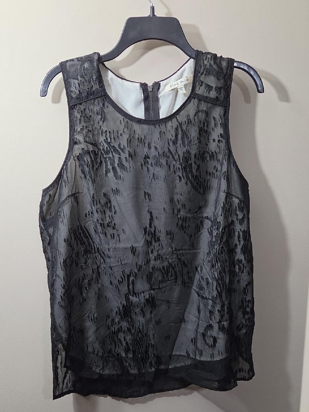 Black Rainn Black Textured Sheer Sleeveless Camisole